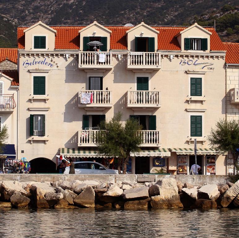 Apartments Amore Bol Quarto foto