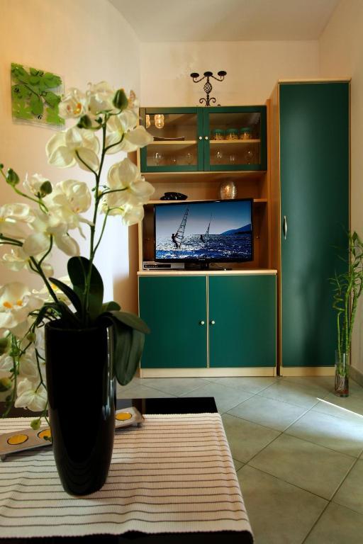 Apartments Amore Bol Quarto foto