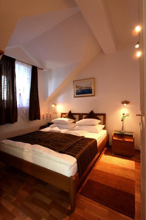 Apartments Amore Bol Quarto foto